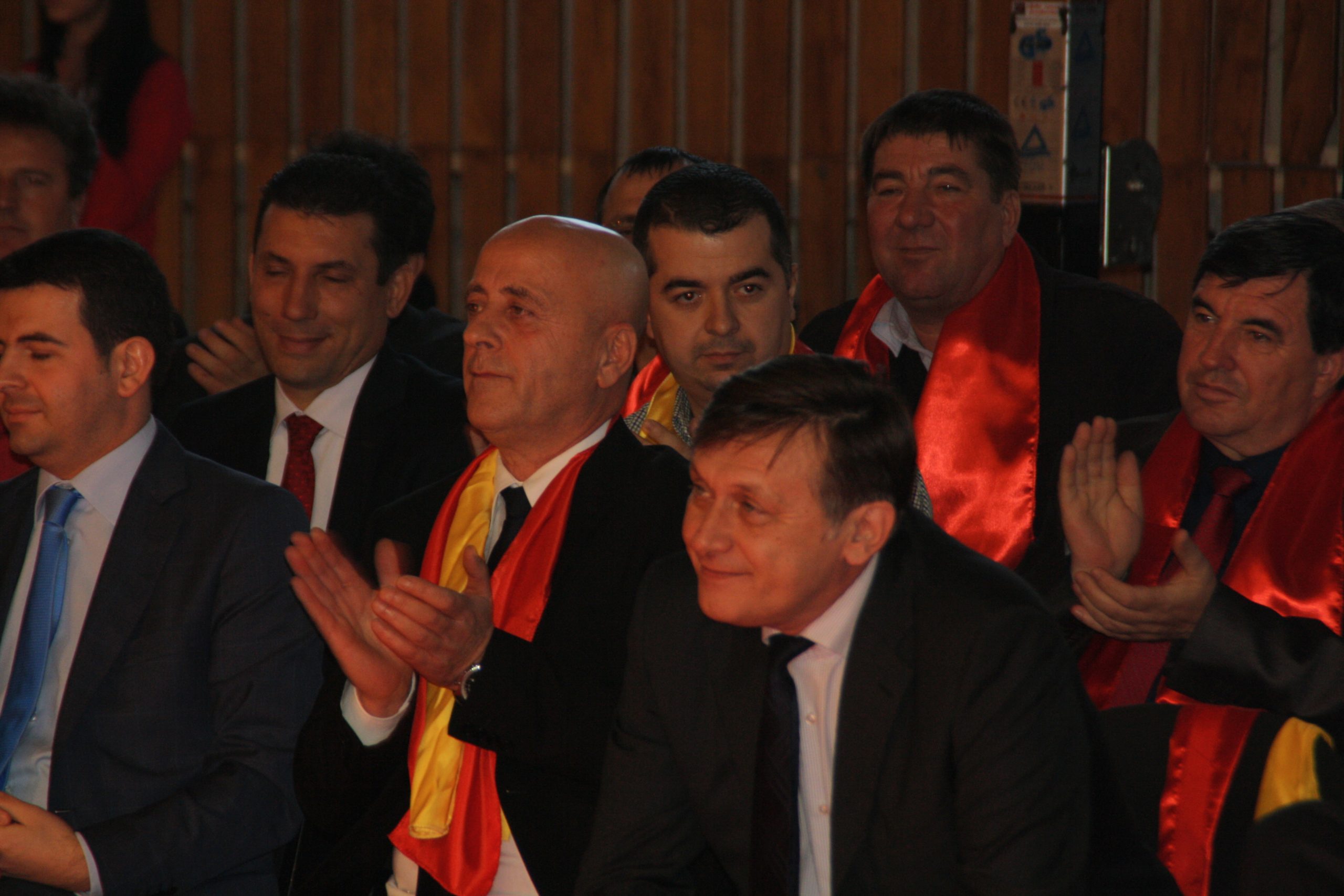 Primarul PDL Stefan Ilie a participat și la mitingul USL, alături de liderii Dragnea, Ponta și Antonescu 