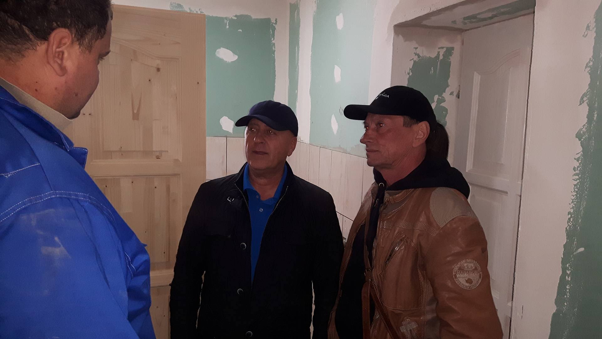 Pe Grindul Tătaru: În ateliere ecologice, deținuții învață meșteșuguri tradiționale