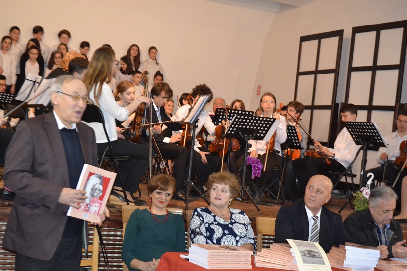 Lansare oficială: A treia monografie a unui liceu tulcean a fost realizată cu sprijinul Consiliului Județean
