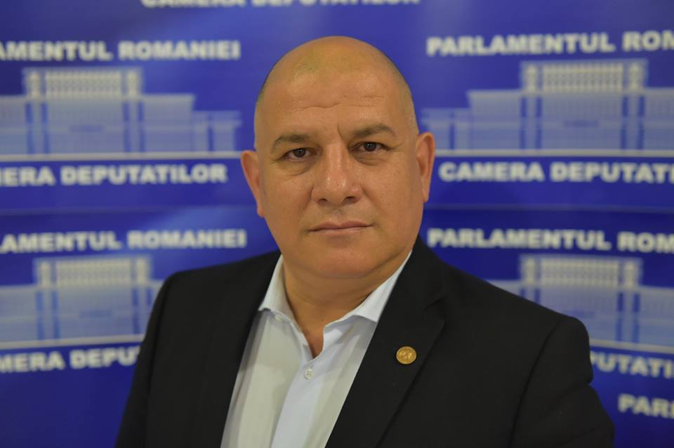 Deputatul liberal George Sişcu critică schimbarea premierului