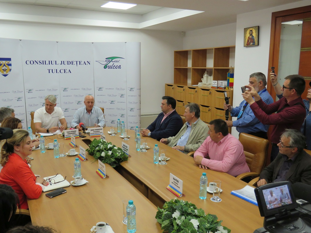 Ministrul Eugen Teodorovici a prezentat stadiul investițiilor în infrastructura județului