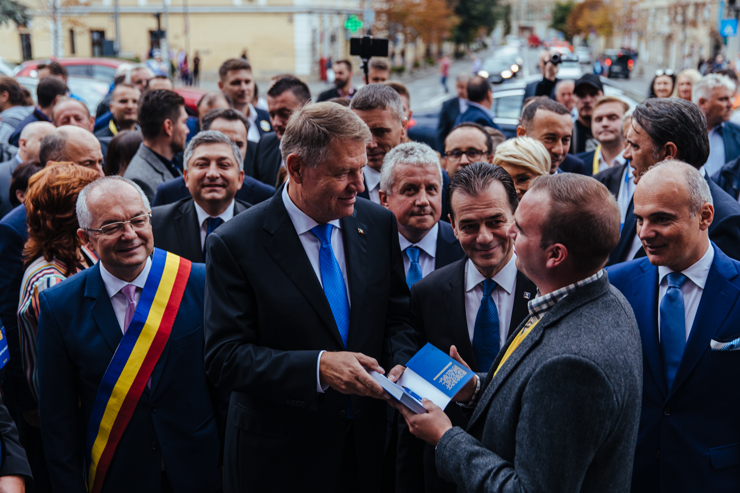 (P) Klaus Iohannis a făcut tot ceea ce putea să facă un președinte pentru a opri atacurile PSD împotriva statului român