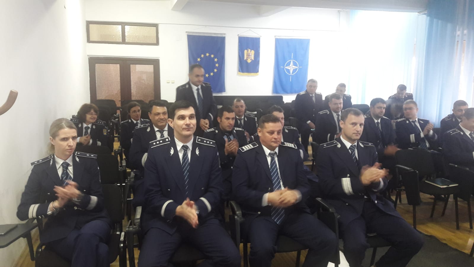 POLIȚIȘTII TULCENI AU MARCAT ZIUA NAȚIONALĂ A ROMÂNIEI
