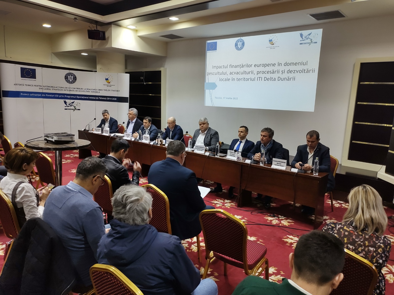 Oportunitățile de finanțare din fonduri europene pentru pescuit și acvacultură, dezbătute la Tulcea