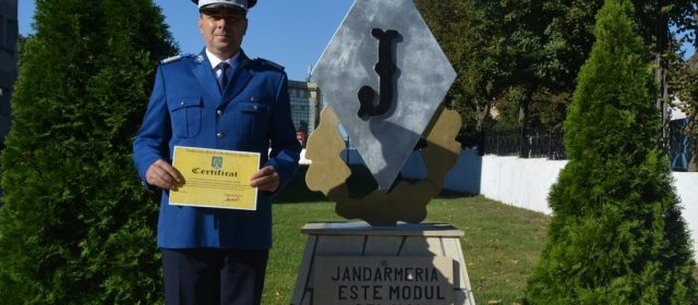 Un jandarm tulcean a acordat sprijin victimelor unui accident și a primit Distincția de serviciu pentru fapte deosebite