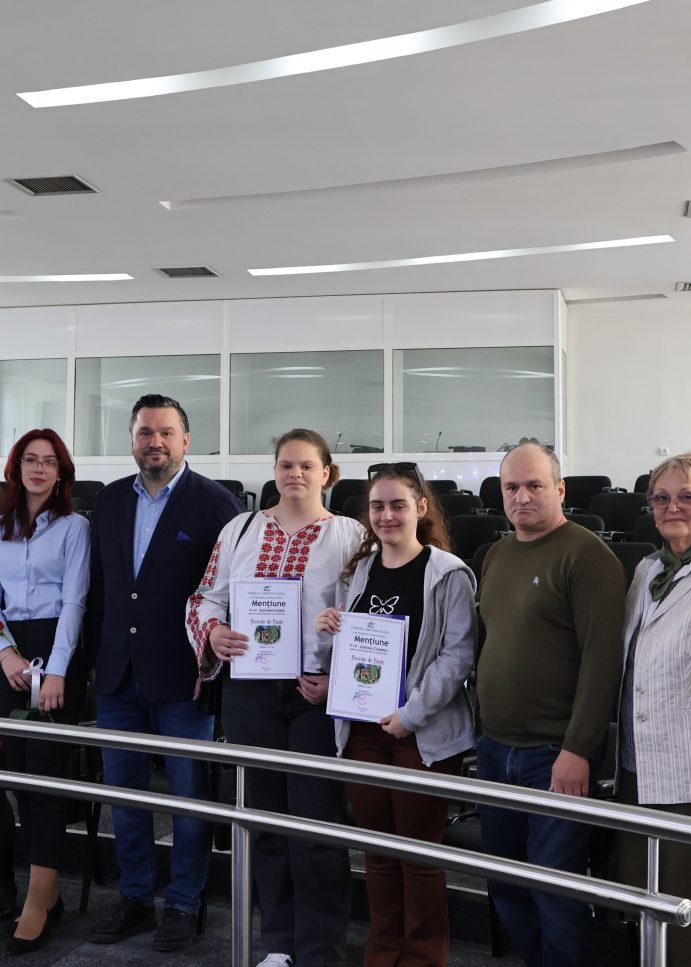 Cele mai bune lucrări înscrise la concursul „Poveste de Paște“, premiate de Consiliul Județean Tulcea    