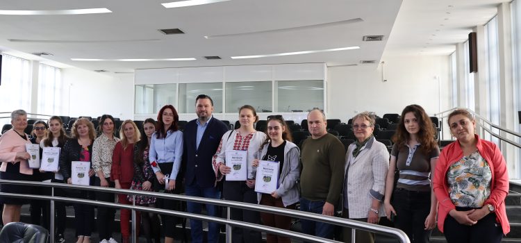 Cele mai bune lucrări înscrise la concursul „Poveste de Paște“, premiate de Consiliul Județean Tulcea    
