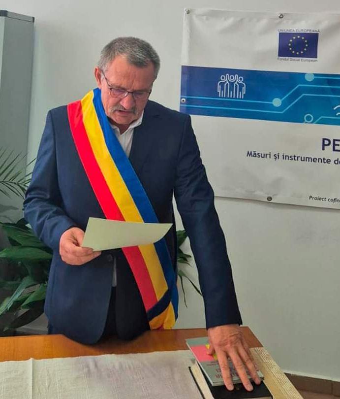 Ion Șerpescu a preluat oficial cel de-al treilea mandat de primar al Comunei Mahmudia.