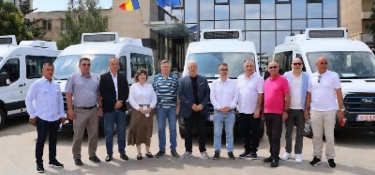 Microbuze electrice pentru școlile din Tulcea