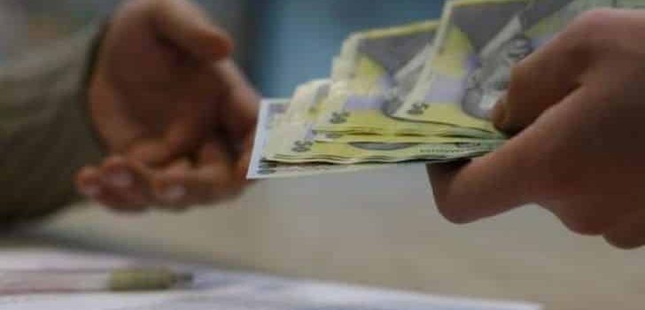 INVESTIȚII ÎN EDUCAȚIE: Burse de merit pentru 30 de elevi din județul Tulcea