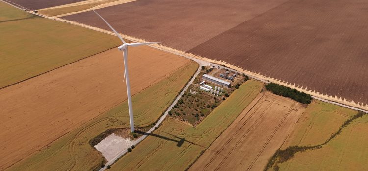 PPC Renewables România extinde capacitățile parcului eolian Sălbatica 1 cu un sistem BESS de 60 MWh, la Valea Nucarilor