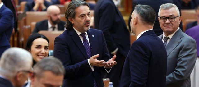 Creșterea prețului la carburant și criza termoficării, în atenția deputatului Sergiu Mircea Constantinescu