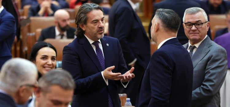 Creșterea prețului la carburant și criza termoficării, în atenția deputatului Sergiu Mircea Constantinescu