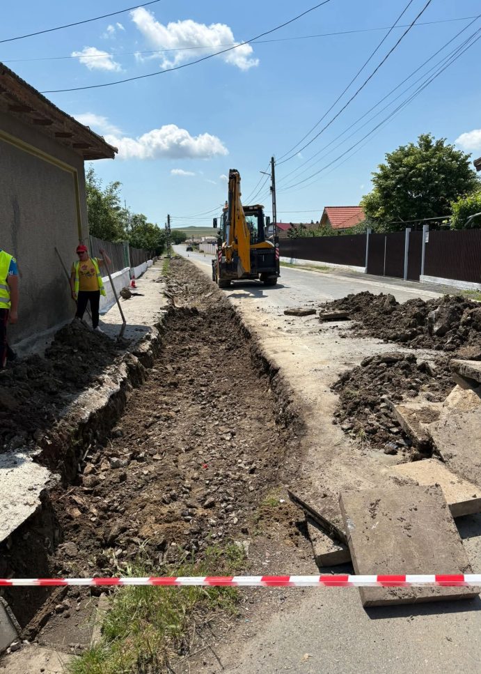 Primăria Comunei Baia a demarat lucrările de modernizare a zonei din jurul Școlii și Bisericii de pe strada Oborului