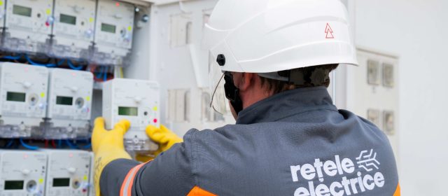 Rețele Electrice România accelerează instalarea contoarelor inteligente: 178.000 de dispozitive noi în 2026 și un grad de acoperire de 67% la finalul anului