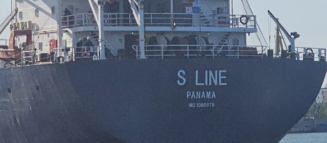 Nava „S Line”, defecţiune la sistemul de guvernare