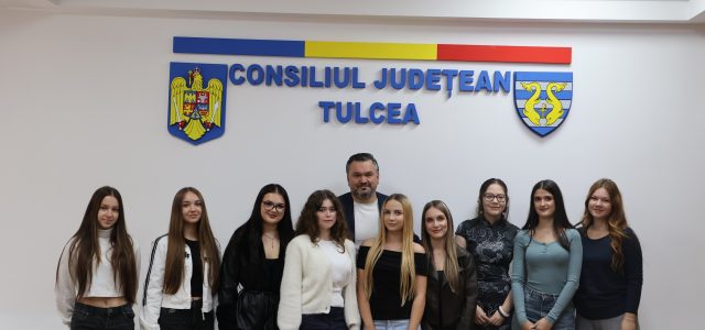 Cele mai bune lucrări înscrise la concursul „Tulcea – Suzhou, Drumul Prieteniei“, premiate de Consiliul Județean Tulcea