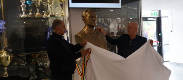 Omagiu pentru Mircea Abraham și fenomenul Deltacons, în incinta Sălii Polivalente „Danubius Arena“ Tulcea